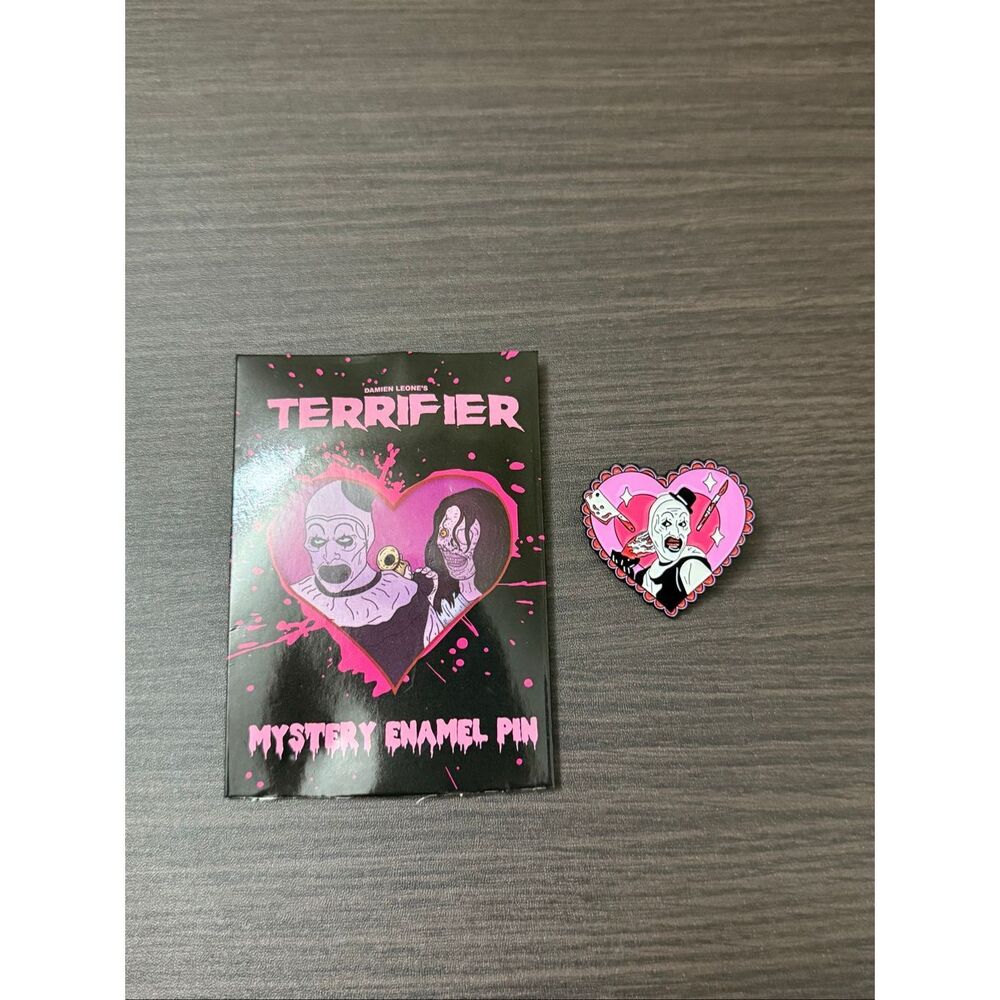 Terrifier Art The Clown Heart Frame Mystery Enamel Pin - Style A